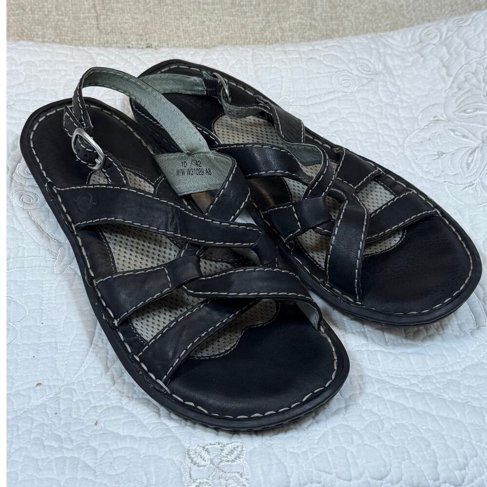 Born Women's Black 10 Fisherman Style Leather Sandals Comfort Casual Walking Fit